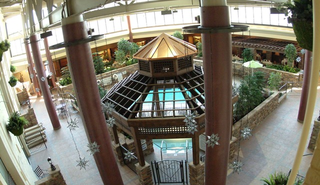 Holiday Inn Bloomington Airport South Mall Area by IHG