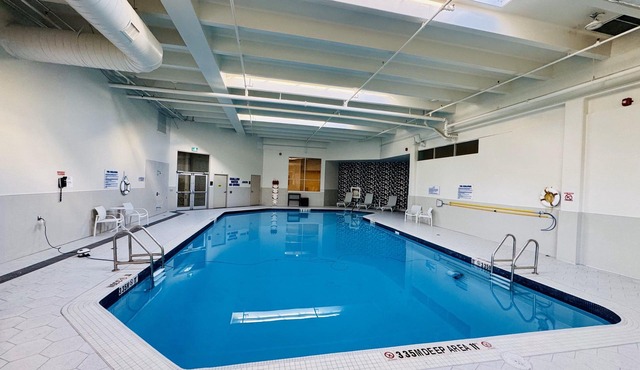 Holiday Inn Burlington Conference Centre by IHG