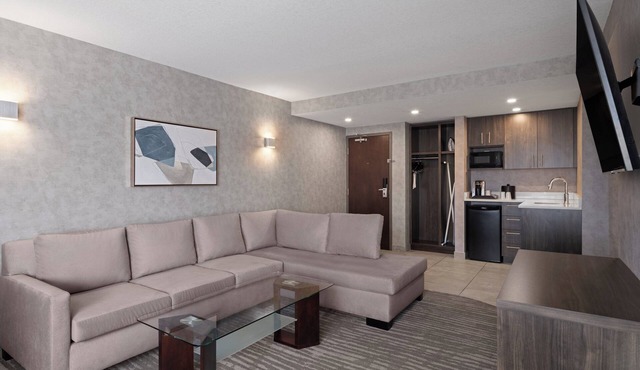 Holiday Inn Calgary-Airport by IHG