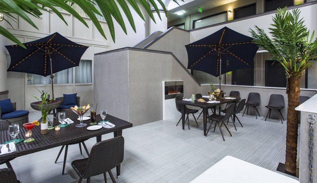 Holiday Inn Chicago North Shore by IHG