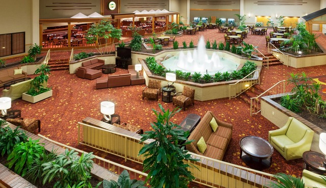 Holiday Inn Cincinnati Airport by IHG