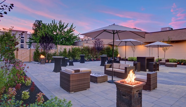 Holiday Inn East Windsor by IHG