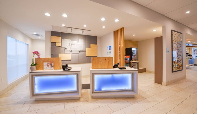 Holiday Inn Express Donaldsonville by IHG