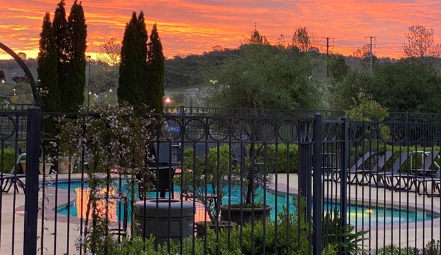 Holiday Inn Express Hotel & Suites El Dorado Hills by IHG