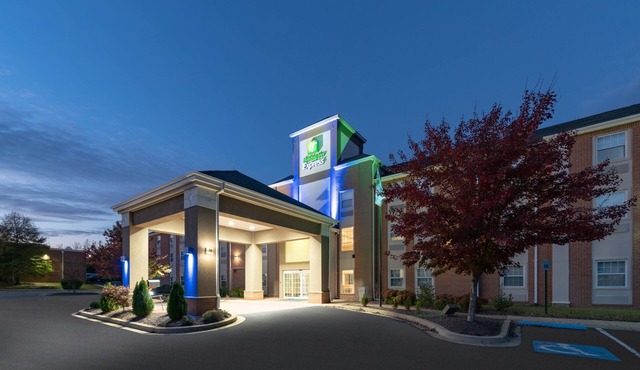 Holiday Inn Express Prince Frederick by IHG