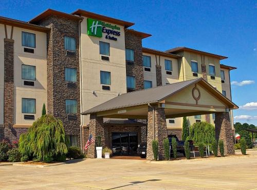 Holiday Inn Express and Suites Heber Springs by IHG