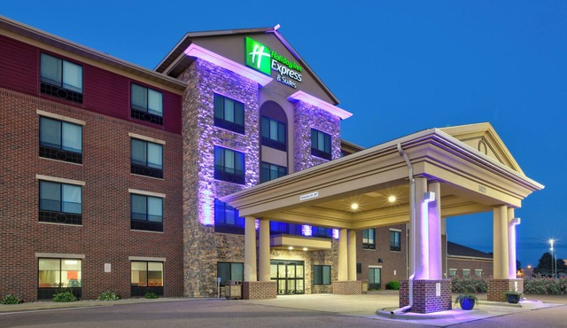 Holiday Inn Express and Suites Sioux Falls SW by IHG
