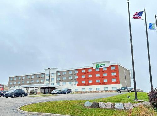 Holiday Inn Express Big Rapids by IHG