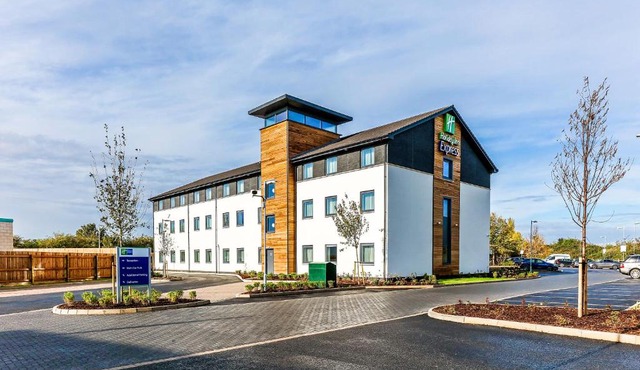 Holiday Inn Express Cambridge by IHG