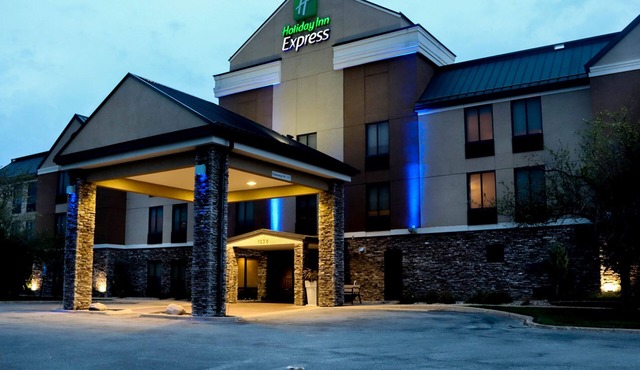 Holiday Inn Express Cedar Rapids (Collins Rd) by IHG