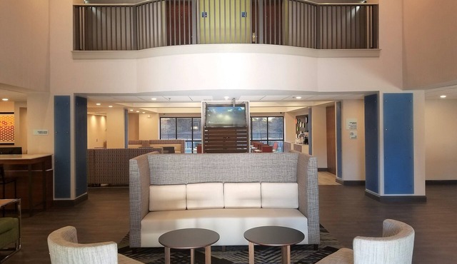 Holiday Inn Express Columbia NE - Fort Jackson by IHG