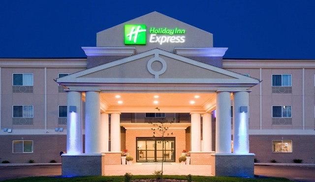 Holiday Inn Express Devils Lake by IHG