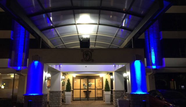 Holiday Inn Express Detroit-Birmingham by IHG