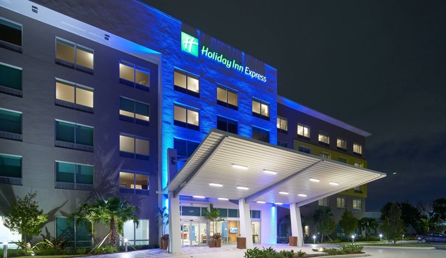 Holiday Inn Express Doral Miami by IHG