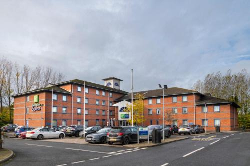 Holiday Inn Express Droitwich Spa by IHG