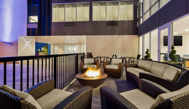 Holiday Inn Express Evansville Downtown by IHG