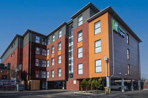 Holiday Inn Express - Fleet by IHG