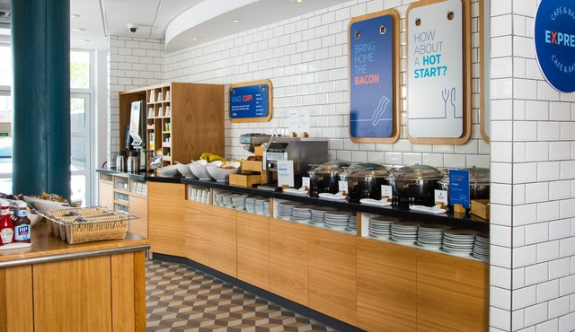 Holiday Inn Express Burton Upon Trent by IHG