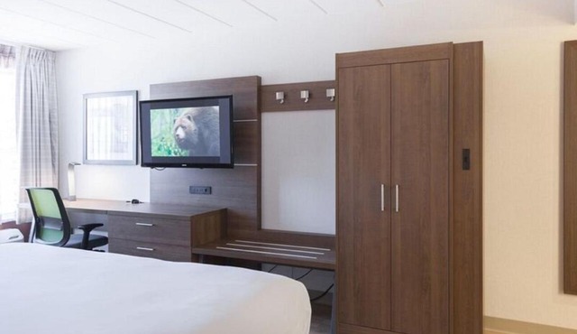 Holiday Inn Express Hotel & Suites Charlottetown by IHG