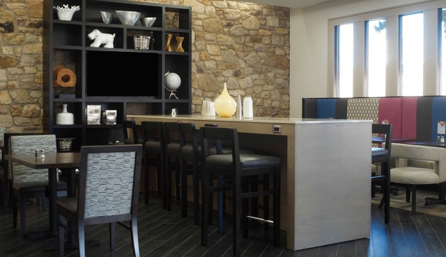 Holiday Inn Express Hickory-Hickory Mart by IHG
