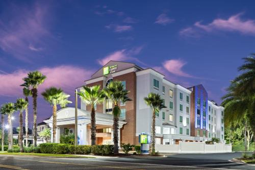 Holiday Inn Express Hotel & Suites Chaffee - Jacksonville West by IHG