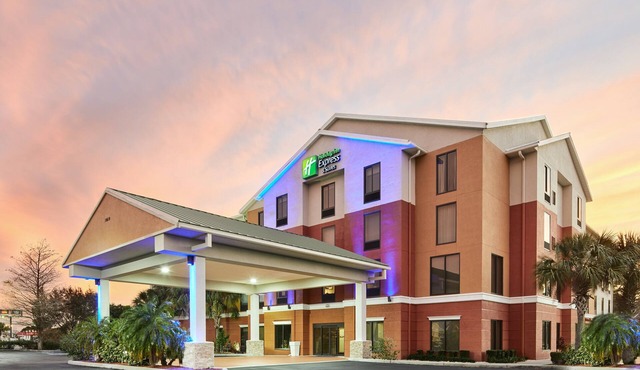 Holiday Inn Express Hotel & Suites Port Richey by IHG