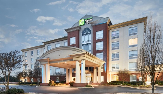 Holiday Inn Express Hotel & Suites Spartanburg-North by IHG