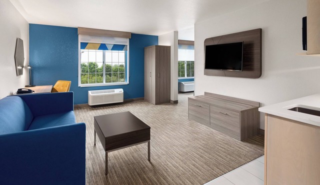 Holiday Inn Express Hotel & Suites Acme-Traverse City by IHG
