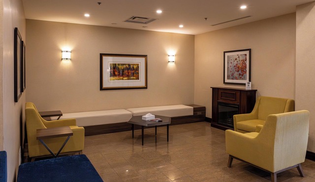 Holiday Inn Express Hotel & Suites Brockville by IHG