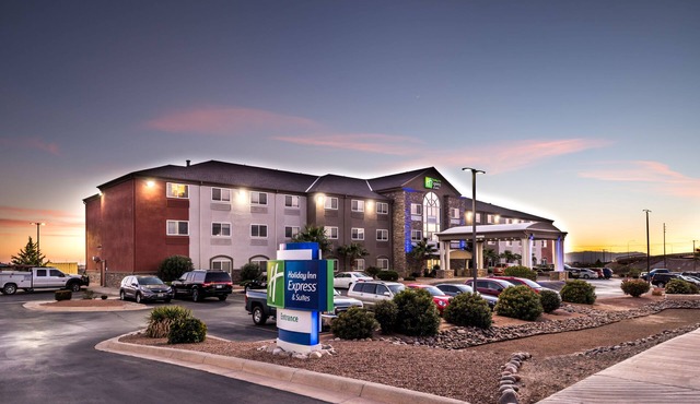 Holiday Inn Express Hotel & Suites Alamogordo Hwy 54/70 by IHG