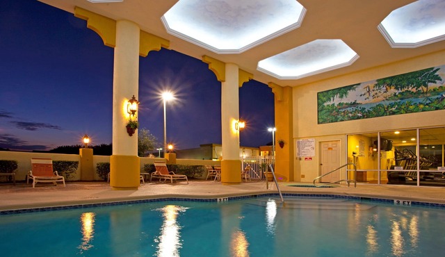 Holiday Inn Express Hotels & Suites Cocoa Beach by IHG