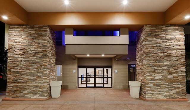 Holiday Inn Express Hotel & Suites Dallas - Duncanville by IHG