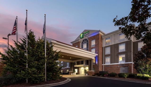 Holiday Inn Express Hotel & Suites Greensboro Airport Area by IHG