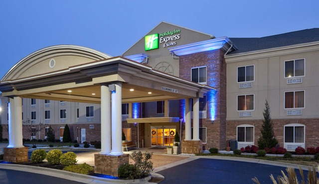Holiday Inn Express Hotel & Suites High Point South by IHG