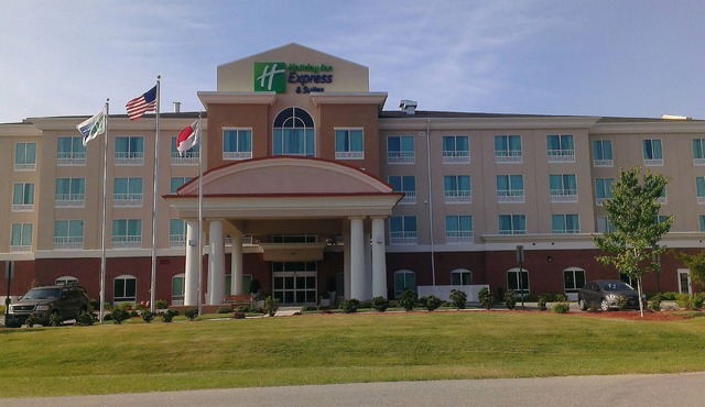 Holiday Inn Express Hotel & Suites Smithfield - Selma I -95 by IHG