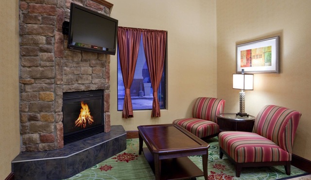 Holiday Inn Express Hotel & Suites Cleveland-Streetsboro by IHG