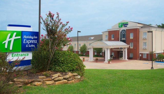 Holiday Inn Express Hotel & Suites Livingston by IHG