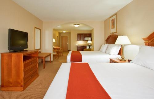 Holiday Inn Express Hotel & Suites Logansport by IHG