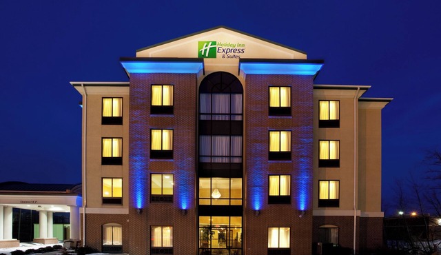 Holiday Inn Express Hotel & Suites Cleveland - Richfield by IHG