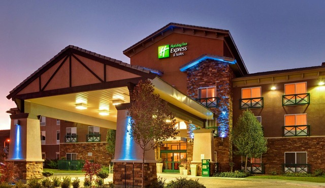 Holiday Inn Express Hotel & Suites Tehachapi by IHG
