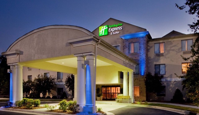 Holiday Inn Express Hotel and Suites Kinston by IHG