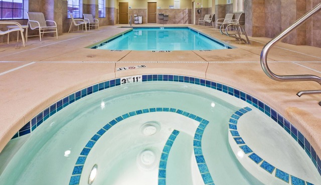 Holiday Inn Express Hotel & Suites Clovis by IHG