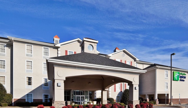 Holiday Inn Express Hotel & Suites Conover (Hickory Area) by IHG
