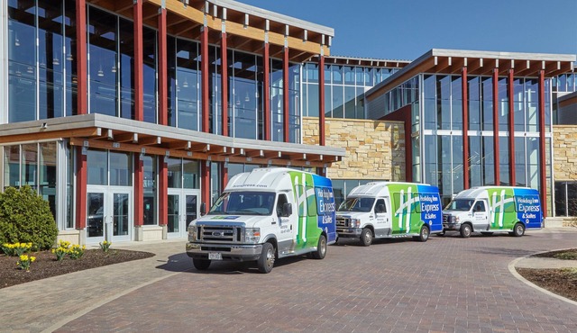 Holiday Inn Express Hotel & Suites Madison-Verona by IHG
