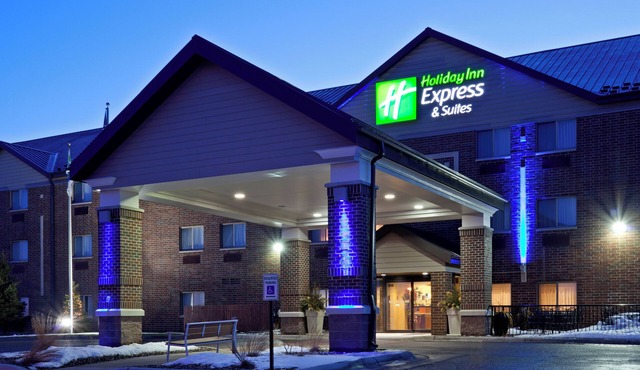 Holiday Inn Express Hotel & Suites St. Paul-Woodbury by IHG