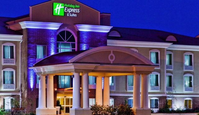 Holiday Inn Express Hotel & Suites Magee by IHG