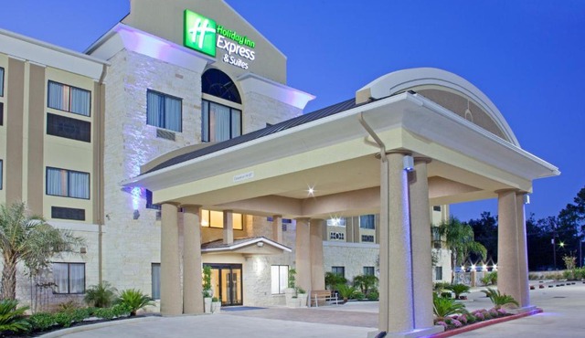 Holiday Inn Express Hotel & Suites Beaumont Northwest by IHG