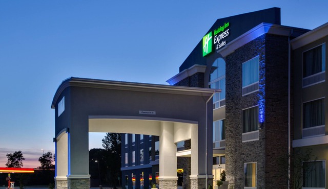 Holiday Inn Express Hotel & Suites, Carlisle-Harrisburg Area by IHG