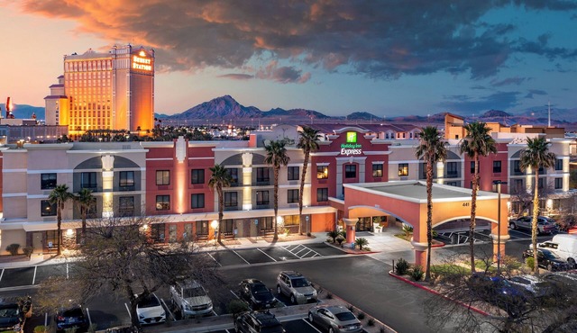Holiday Inn Express Hotel & Suites Henderson by IHG