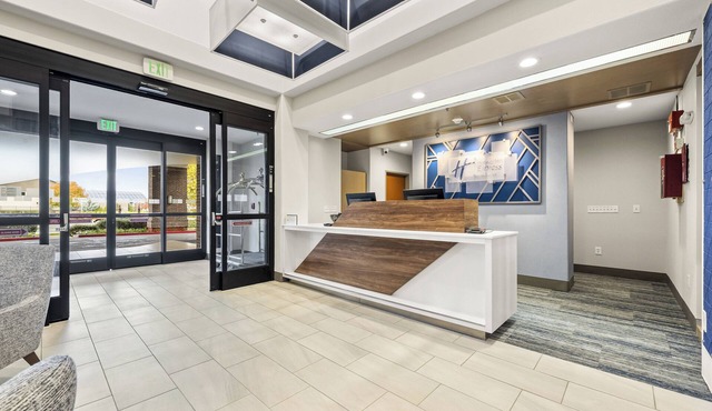 Holiday Inn Express Hotel & Suites Lincoln by IHG